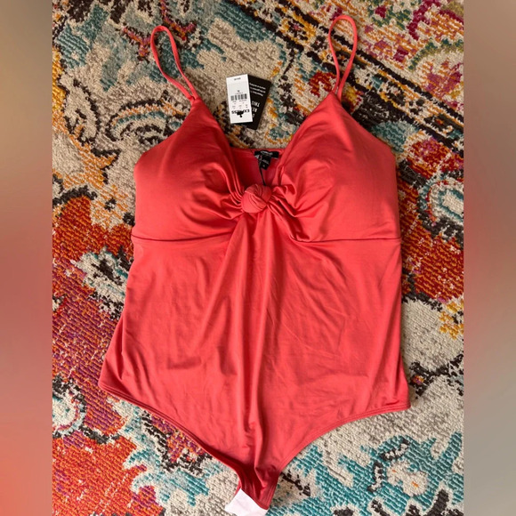 NWT Express Body Contour Compression Silky Knotted Thong Bodysuit 🔥 - Picture 2 of 3